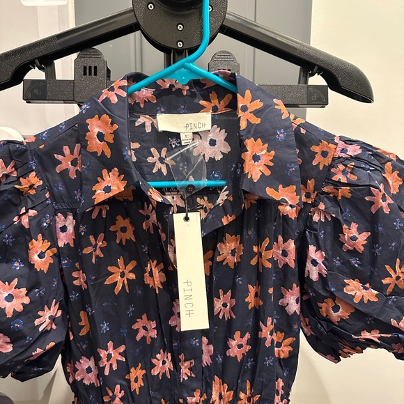 Social Threads Pinch Floral Print Tiered Maxi Dress Size SmallSmall / Navy Multi - Picture 4 of 7